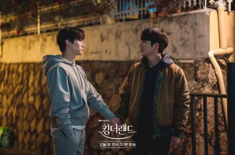 《欢迎来到王之国》EP.5最新剧照：李俊昊成功邀请润娥吃饭！千万不要错过这场七星级的约会行程～ 韩剧 第8张-剧情网