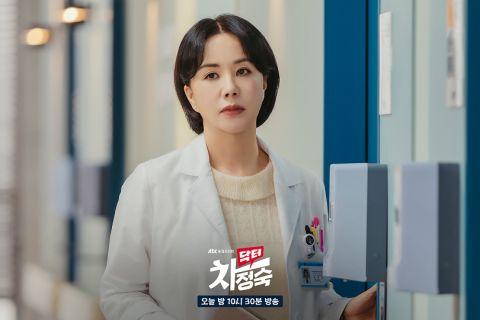 《车贞淑医生》EP.7未来媳妇素罗买高级车用的「马通」是什么你知道吗〜韩国职场特有的「透支帐户」！ 韩剧 第2张-剧情网