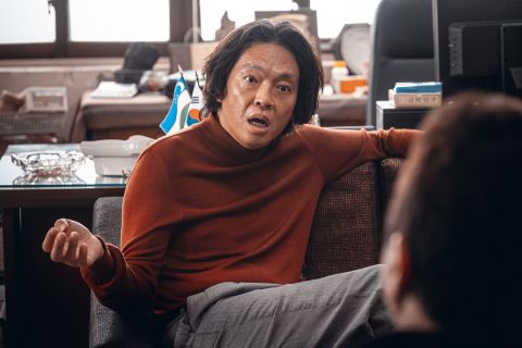 [无雷推荐]马东石《犯罪都市2》除了铁拳还有搞笑台词连发！经过四年团队合作更到位〜 韩国电影 第5张-剧情网