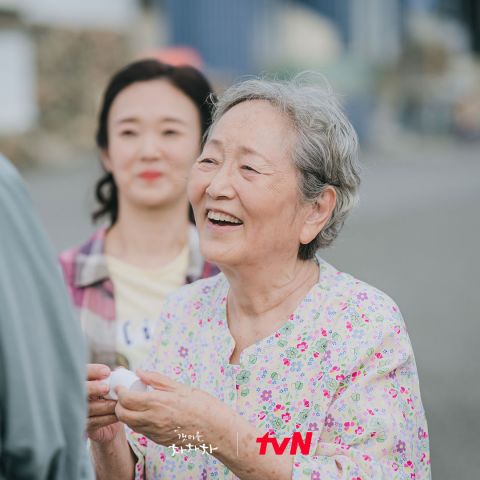 85岁坎离奶奶金英玉：「没想到在《海岸村恰恰恰》最终会离世…拍完后就留下遗言给儿子」 明星 第4张-剧情网